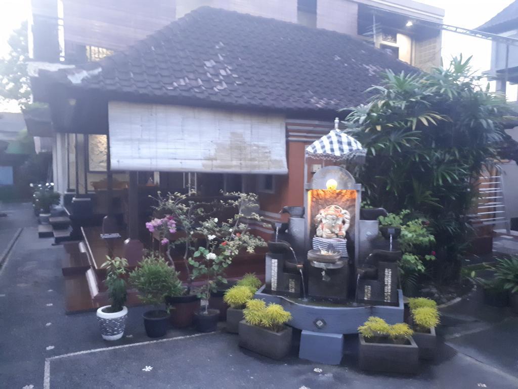 Indy House Hotel Ubud Eksteriør billede